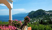 Prima colazione sulla terrazza solarium